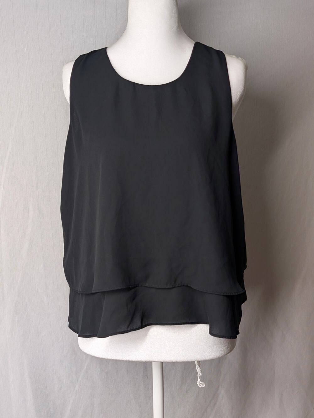 Metaphor layered chiffon black tank top women's medium